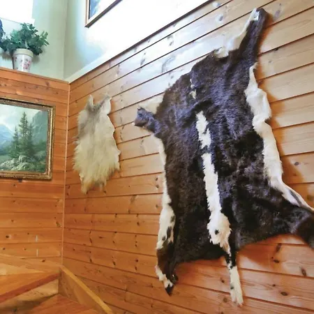 Three-bedroom In Casa vacanze *